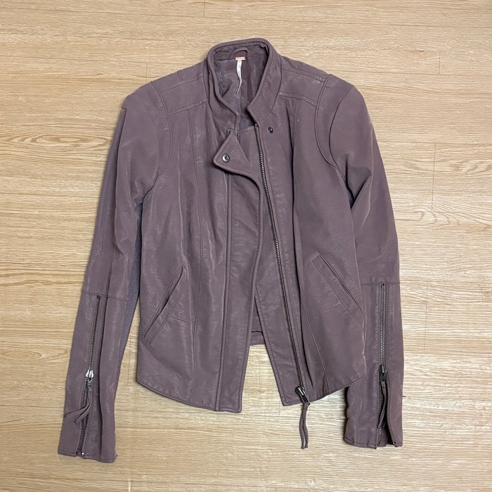 Clean & Minimal Jacket in Dusk by Free People NWT SIZE 4 - Picture 3 of 6